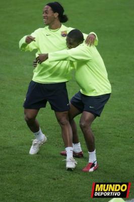 voila mes idoles ,ronaldinho et eto'o