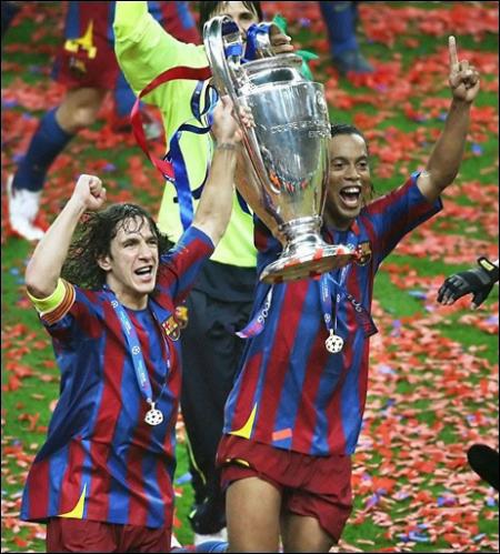 le bar&ccedil;a de reve,voila le troph&eacute;e rever par ronni et il l'obtient,merci le bar&ccedil;a!!!